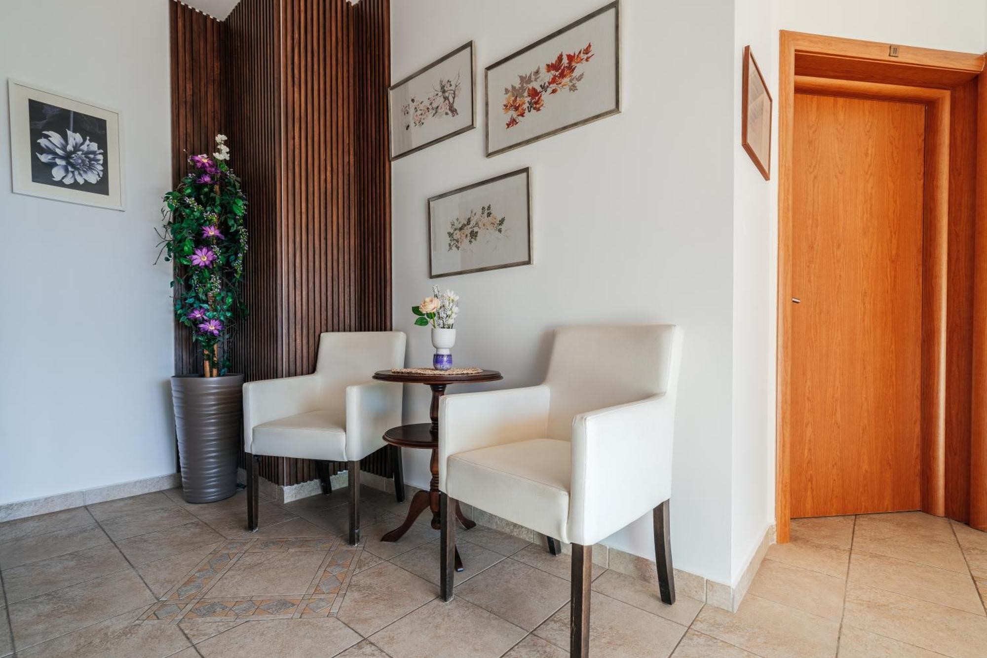 Apartments Radevic 부드바 외부 사진