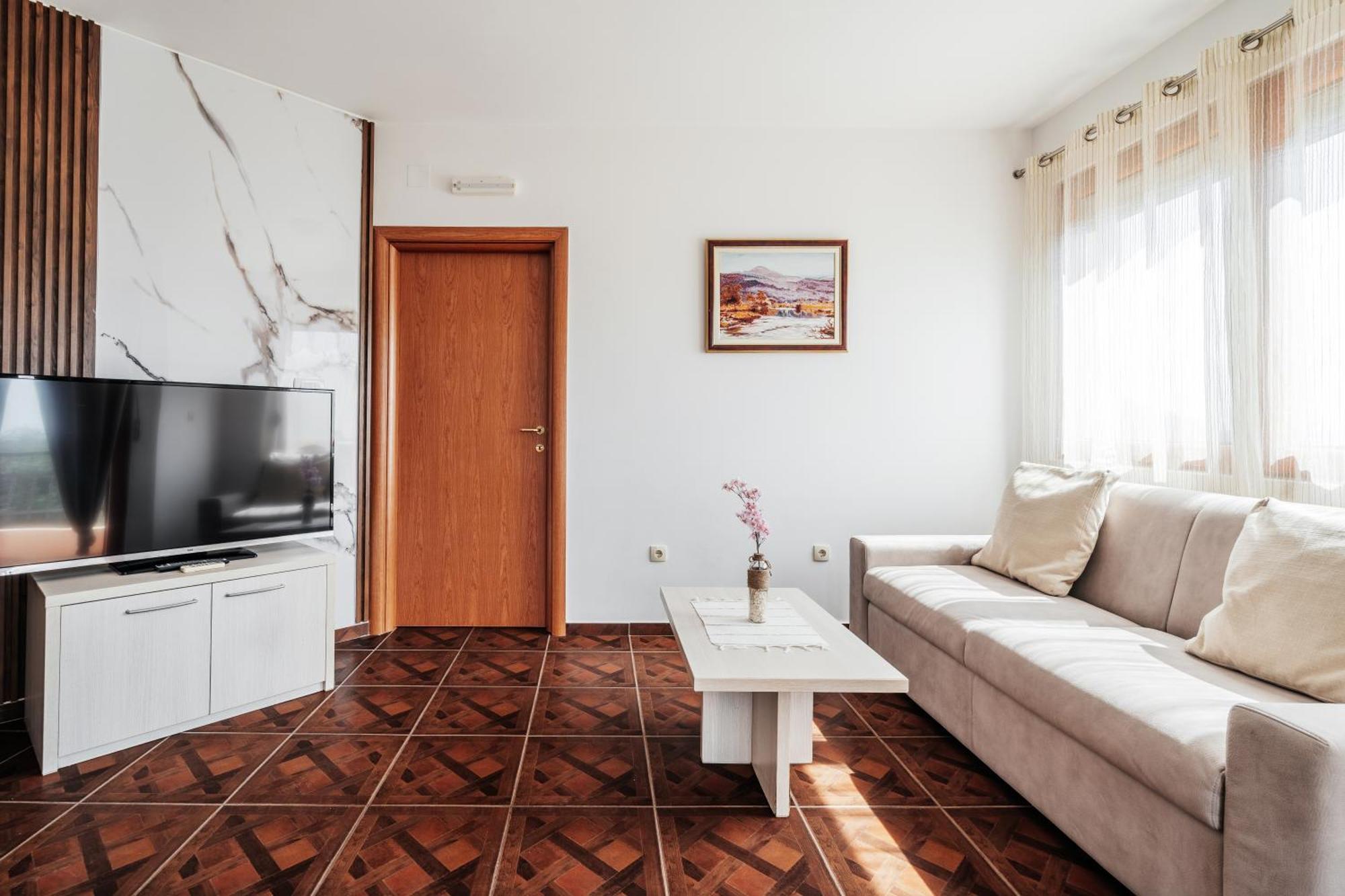Apartments Radevic 부드바 외부 사진