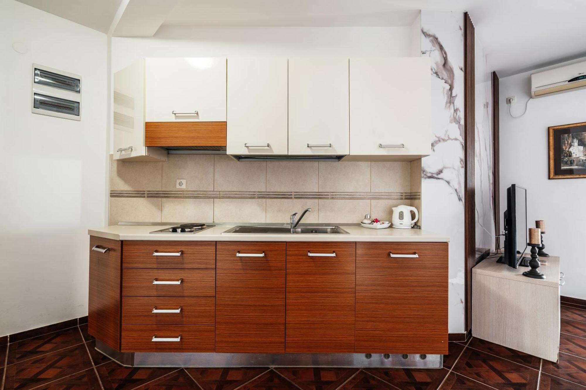 Apartments Radevic 부드바 외부 사진