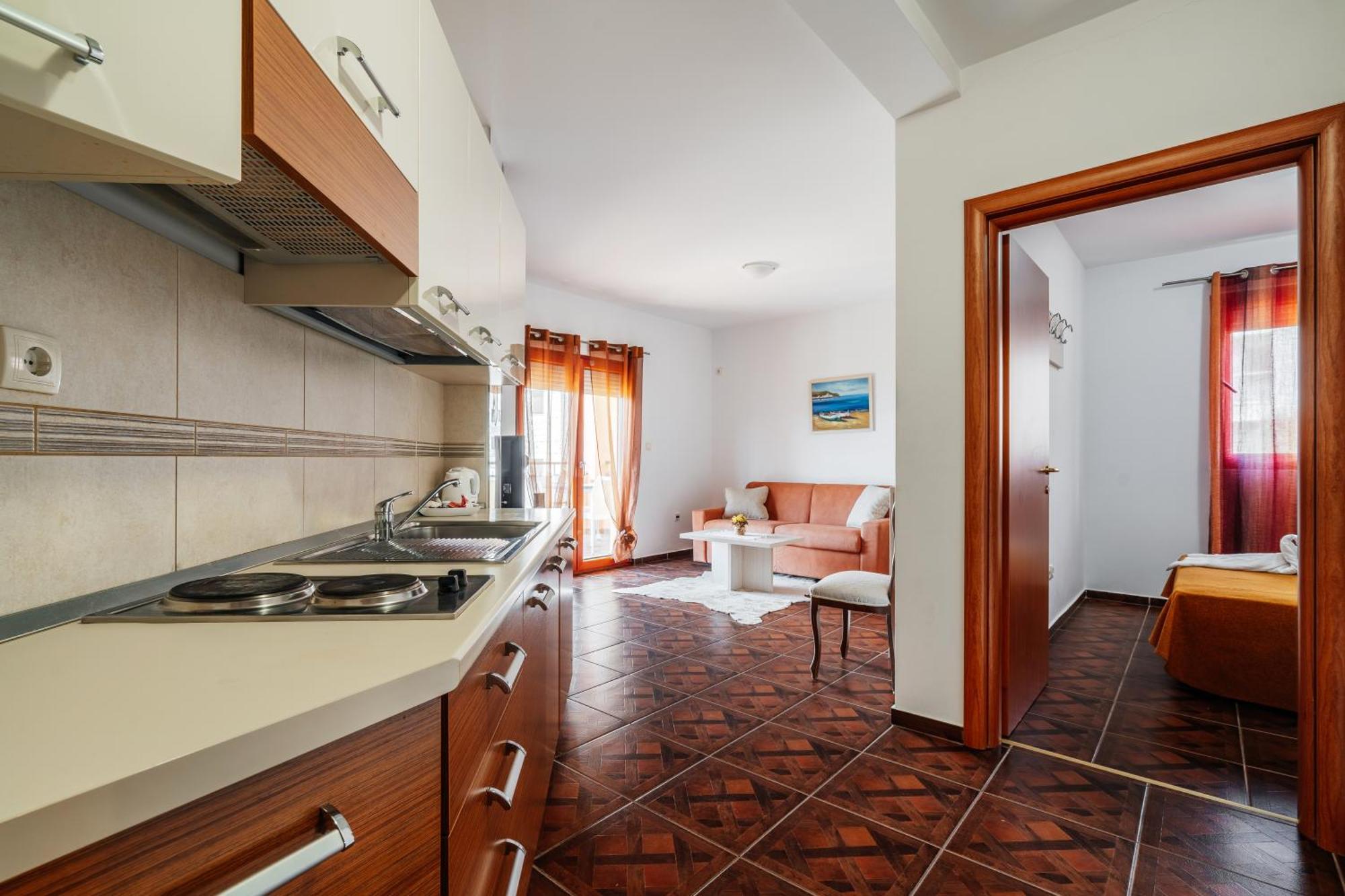 Apartments Radevic 부드바 외부 사진